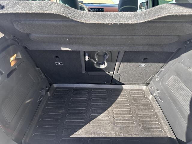 Citroen C3 Aircross 1.2 PureTech S&S Shine LEDER,H.U.D,PANO,360 CAMERA