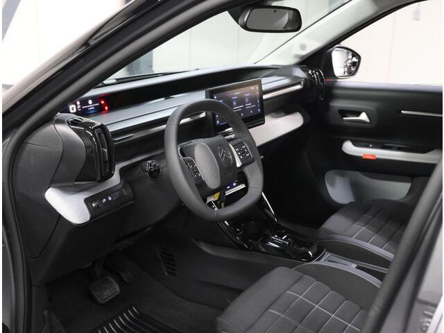 Citroen C3 1.2 Hybrid 110pk Max | Camera | Comfort Stoelen | Navigatie | ClimateControl | CruiseControl | AppleCarPlay/AndroidAuto | Armsteun |