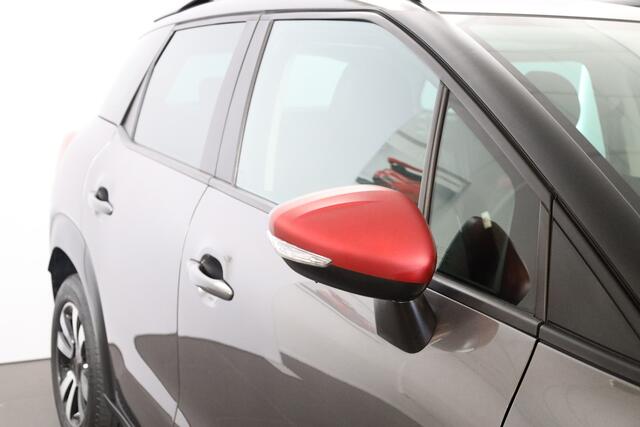 Citroen C3 Aircross PT 110 C-Series 16" velgen | Navi | Parkeersensoren