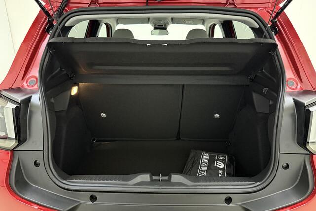 Citroen C3 1.2 Hybrid 110pk Max | Navigatie | Apple Carplay | Climate & Cruise Control | Parkeersensoren + Camera | Comfort Stoelen + onderstel