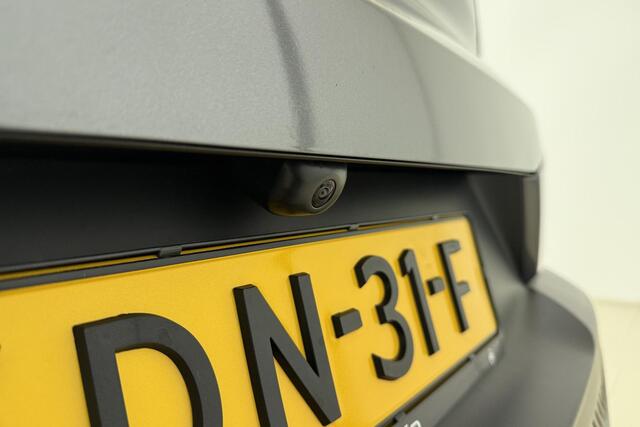 Citroen C3 1.2 Hybrid 110pk Max | Navigatie | Apple Carplay | Climate en Cruise Control | LM-velgen | Camera | Parkeersensoren