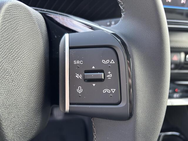 Citroen C3 1.2 Turbo 100pk Max ALL-IN RIJKLAARPRIJS/Navi/Camera/Duo-Tone/Apple Carplay/Trekhaak