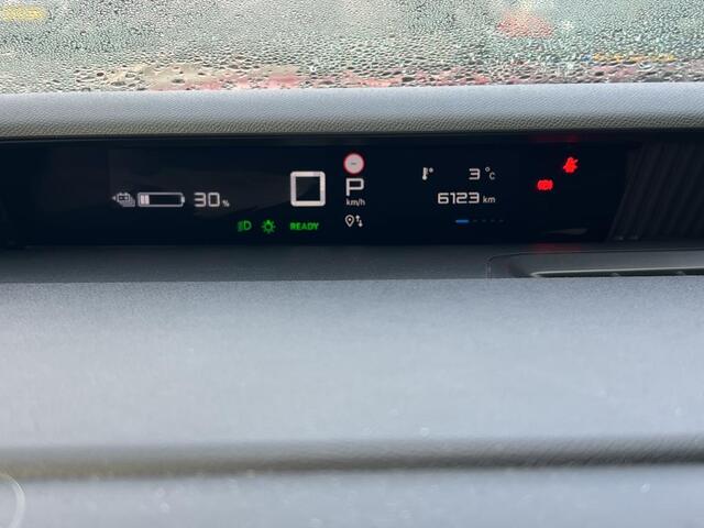 Citroen C3 Ë-C3 Max 113pk 44 kWh ALL-INRIJKLAARPRIJS/Navi/Camera/Duo-Tone/Climate Controle