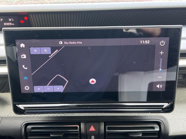 Citroen C3 Ë-C3 Max 113pk 44 kWh ALL-INRIJKLAARPRIJS/Navi/Camera/Duo-Tone/Climate Controle