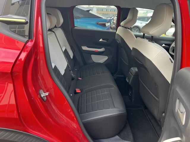 Citroen C3 Ë-C3 Max 113pk 44 kWh ALL-INRIJKLAARPRIJS/Navi/Camera/Duo-Tone/Climate Controle