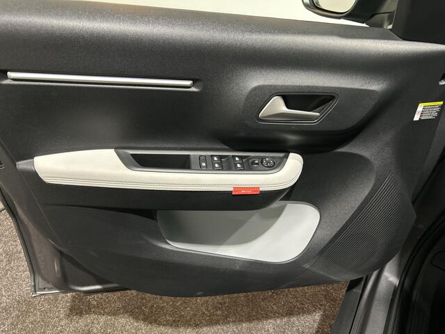 Citroen C3 Ë-C3 Max 113pk 44 kWh Navigatie | Head-up | Achteruitrijcamera