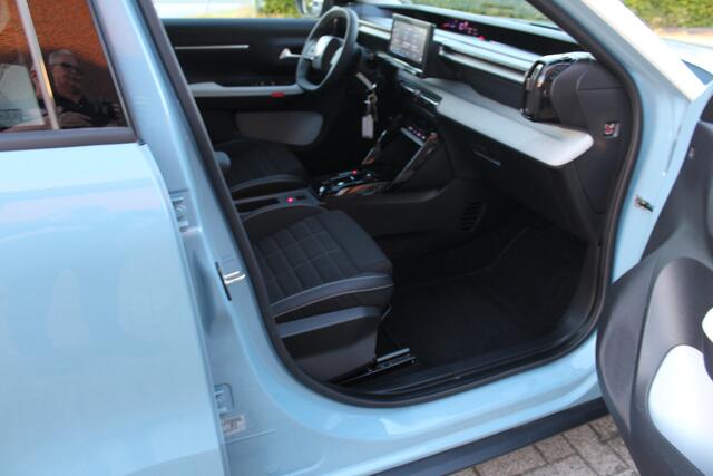 Citroen C3 1.2 Hybrid 110pk Automaat Max Navi-Camera-Carplay-Led verlichting 4800 KM !!