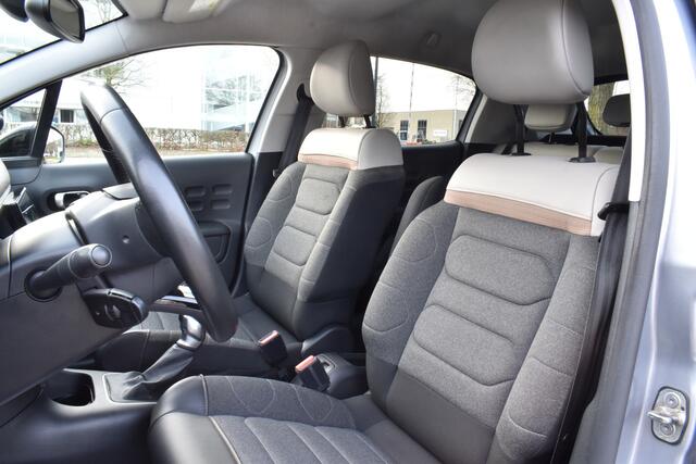 Citroen C3 PureTech 83 Shine |M Trekhaak | Navi | Airco | 17 Inch velgen | Camera achter | Stoelverwarming Zeer Compleet