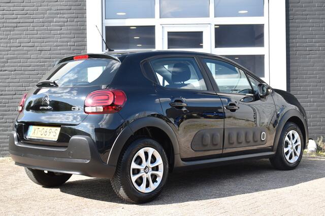 Citroen C3 PureTech 110 S&S Feel | Navigatie | Airconditioning ECC | Apple Carplay & Android Auto | Parkeersensoren | Isofix Bevestigingspunten | All Season Banden | Radio | USB | Zeer Compleet!!!