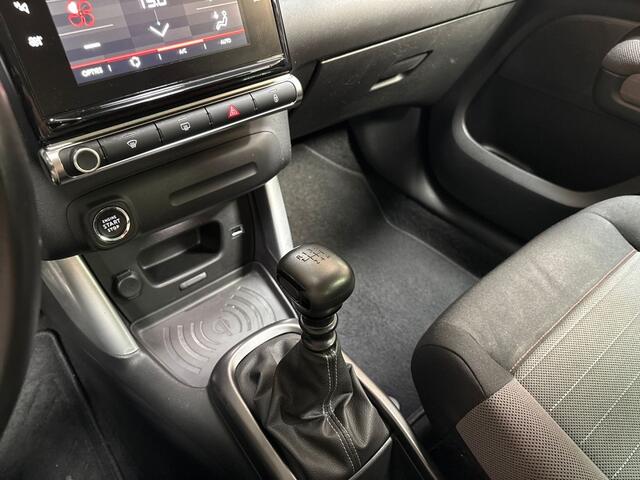 Citroen C3 Aircross 1.2 PureTech S&S Shine (APPLE CARPLAY, GROOT NAVI, 360 CAMERA, TREKHAAK, SPORTSTOELEN, GETINT GLAS, CRUISE, NIEUWSTAAT)