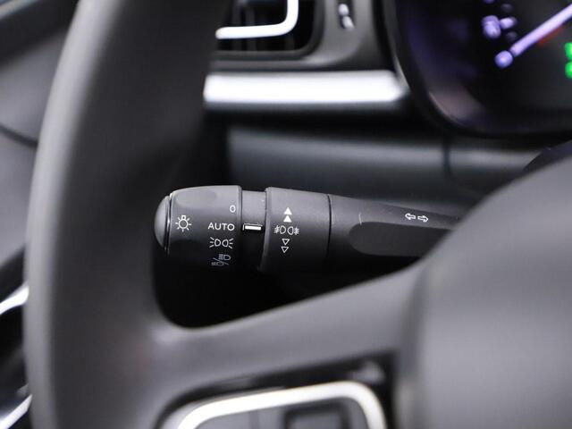 Citroen C3 1.2 PureTech C-Series Nav/Ecc/CarPlay/Led /Cruise/4S banden