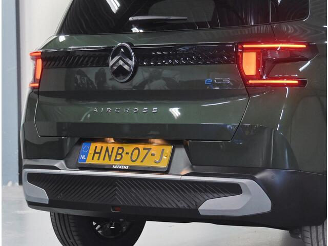 Citroen C3 Ë-C3 Aircross Max 113PK 44 kWh | 1ste eigenaar | AppleCarPlay/AndroidAuto | Navigatie | Cruise Control | Climate Control | Armsteun | Parkeersensoren | DAB Radio | LED | Two-tone | Isofix | Privacy Glass | Parkeersensoren |