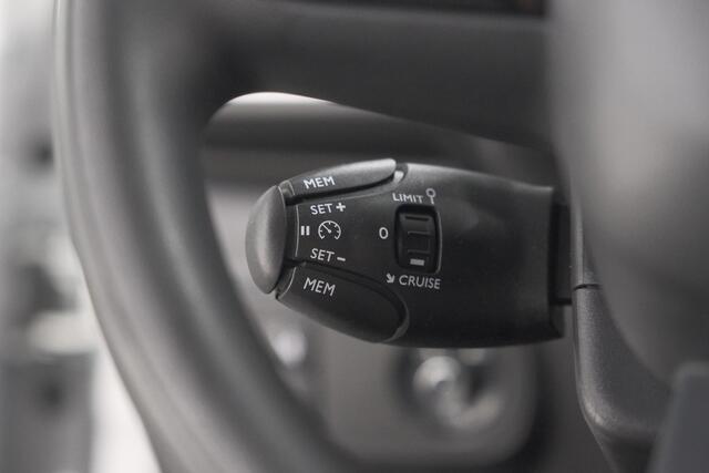 Citroen C3 PureTech 82 Feel Edition | Parkeersensoren | Apple Carplay | Navigatie | Climate Control