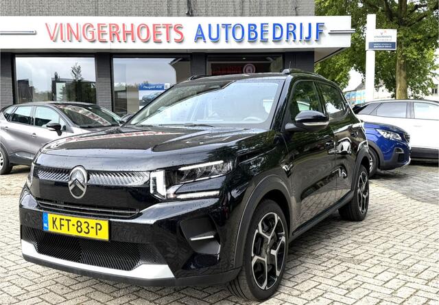 Citroen C3 1.2 Turbo 100pk Benzine * Airco * Parkeersensoren * Navigatie & Spotify via Apple Carplay / Android Auto * Cruise Control * Zwart * Vingerhoets; Vierde Generatie Eersteklas Service. Al meer dan 100 jaar een begrip in de Brabantse Kempen.