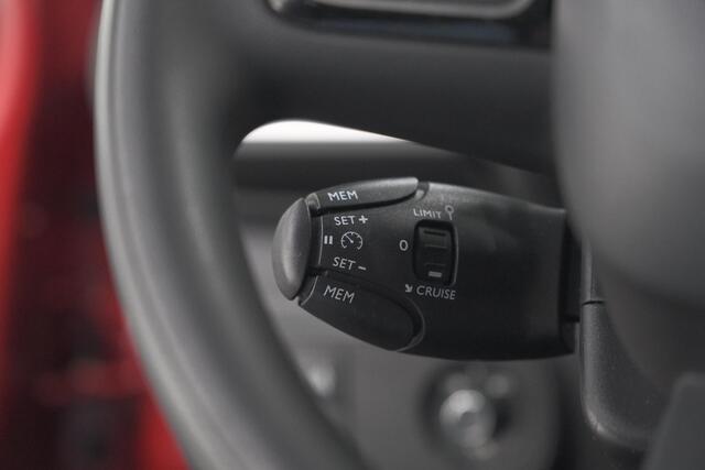 Citroen C3 PureTech 82 S&S Feel | Parkeersensoren | Climate Control | Navigatie | Pack Visibility