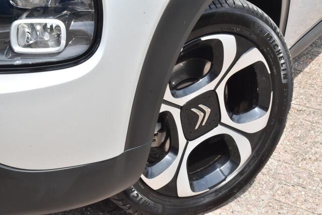 Citroen C3 Aircross PureTech 110 EAT6 Shine | Automaat | Navigatie | Airco | Parkeerhulp V+A | LM Velgen |