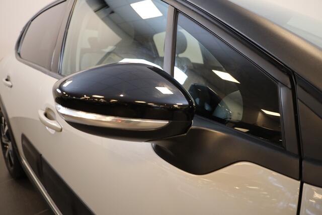 Citroen C3 PT 110 Shine Amb Wood int | Carplay | Trekhaak | 17"