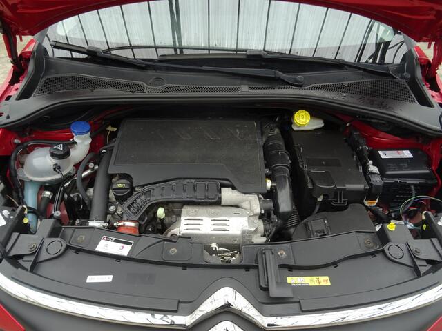 Citroen C3 1.2 PureTech C-Series * CARPLAY * CAMERA * DEALER ONDERH. !!