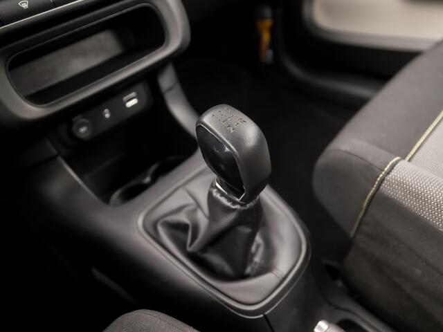 Citroen C3 1.2 PureTech Sport (APPLE CARPLAY, NAVIGATIE, CRUISE, PARKEERSENSOREN, SPORTSTOELEN, BLUETOOTH, NIEUWE APK, NIEUWSTAAT)