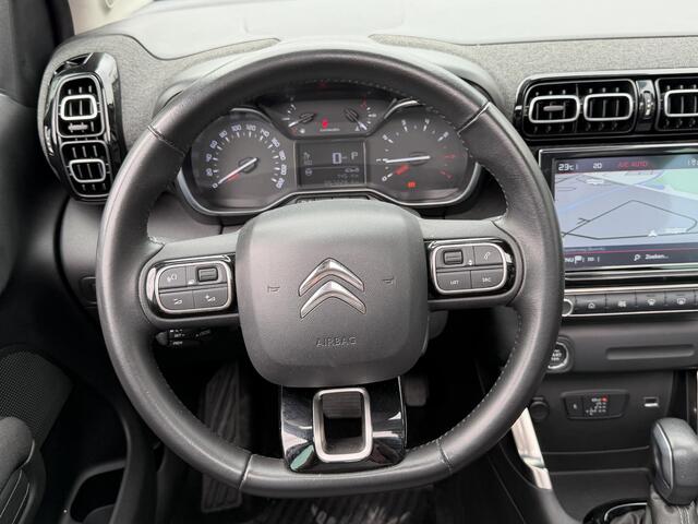 Citroen C3 Aircross 1.2 PureTech Shine 16"/Panoramadak/Leder/Stoelverwarming/Camera/Navigatie/Apple Carplay & Android Auto