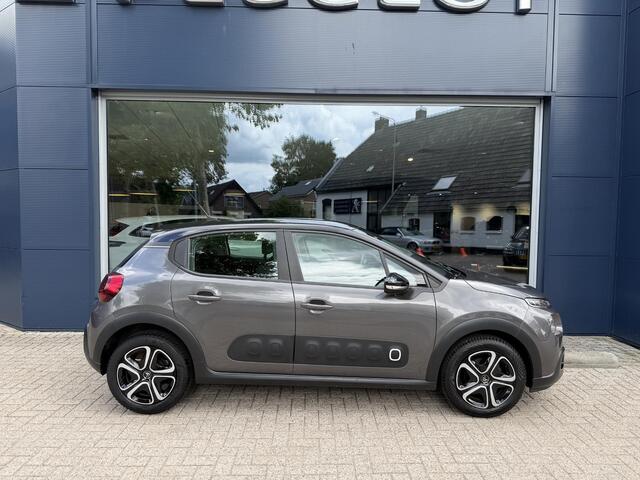 Citroen C3 1.2i 82 PK Feel Edition | Navigatie | Cruise Control | Climate Control | Mistlampen | Parkeersensoren | Apple Carplay / Android Auto | Airbumps | Elektrisch Pakket | Multifunctioneel Stuurwiel | Zwart Dak |