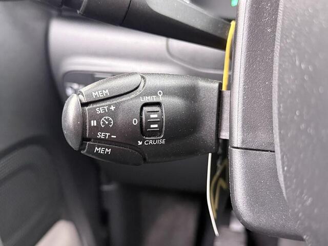 Citroen C3 1.2 PureTech C-Series Ecc/CarPlay/Lmv/4S.Banden Two-Tone/Cruise/Pdc