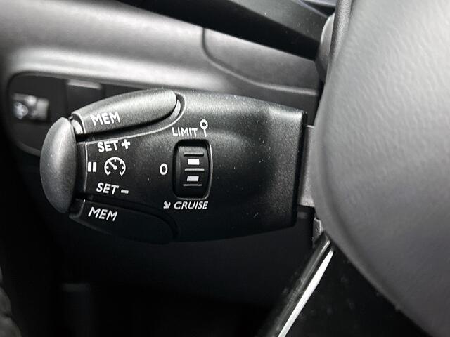 Citroen C3 110pk Shine | Rijklaar | Keyless Entry | Comfort Seats | 17" LMV |