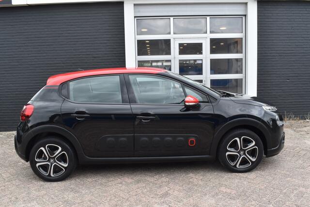 Citroen C3 PureTech 82 Feel Carplay | Airco | Parkeerhulp | 4 seizoenenbanden | Stoelverwarming |