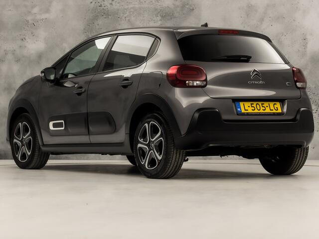 Citroen C3 1.2 PureTech Sport (APPLE CARPLAY, NAVIGATIE, PARKEERSENSOREN, SPORTSTOELEN, GETINT GLAS, LM VELGEN, CRUISE, NIEUWSTAAT)