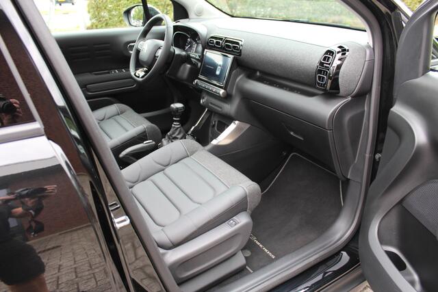 Citroen C3 Aircross 1.2 PureTech Shine Pack Business Clima-Cruise-Navi-Schuifdak-Trekhaak