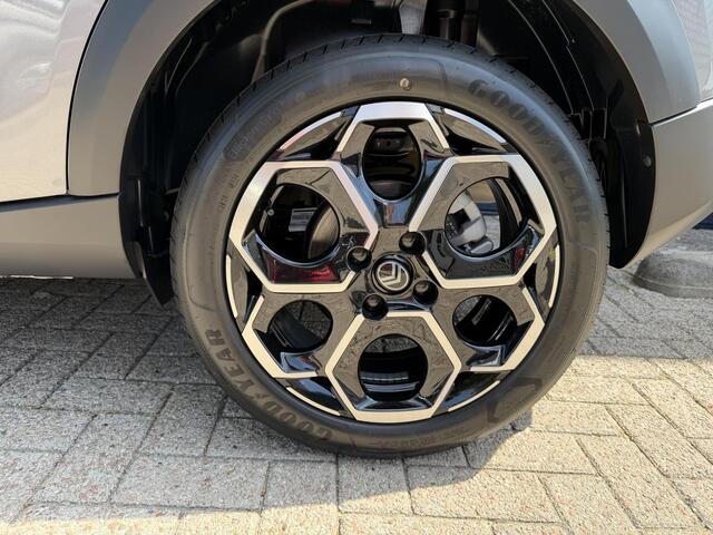 Citroen C3 1.2 Hybrid 110pk Max Automaat | Nieuwe Auto | Tot 8 Jaar Garantie | Advanced Comfort Stoelen | Full LED Verlichting | Navigatie | Camera | Hoge Zitpositie | Parkeersensoren | Hybride Rijden Zonder Stekker | Two-Tone | Lichtmetalen Velgen |
