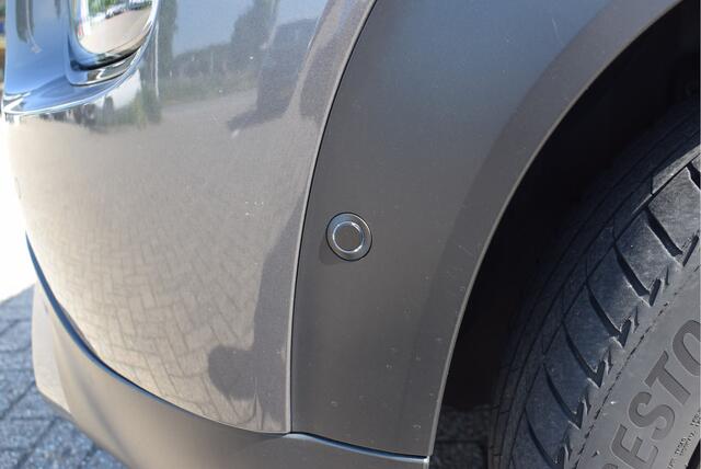 Citroen C3 Aircross 1.2 S&S Shine 110PK | Camera | Trekhaak | Hi-Fi | NL-Auto