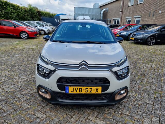 Citroen C3 1.2 PureTech C-Series ?CARPLAY