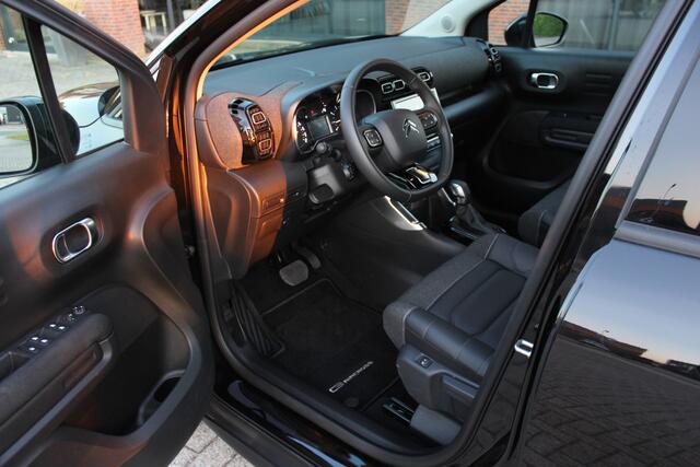 Citroen C3 Aircross 1.2 PureTech Max Clima-Cruise-Navi-Camera-Carplay-Stoelverwarming 24 Maanden Bovag Garantie.