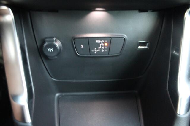 Citroen C3 Aircross 1.2 PureTech Max Clima-Cruise-Navi-Camera-Carplay-Stoelverwarming 24 Maanden Bovag Garantie.