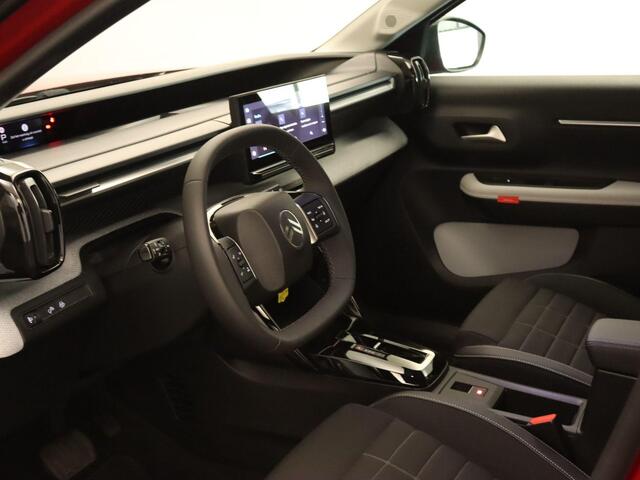 Citroen C3 Ë-C3 Max 113pk 44 kWh - SOH 100%! - 3 FASE - DAKRAILS - TWO TONE LAK - CLIMATE CONTROL - 4 SEIZOENENBANDEN - 17 INCH LICHT METALEN VELGEN - CAMERA - NAVIGATIE - PARKEERSENSOREN ACHTER - APPLE CARPLAY/ ANDROID AUTO - LICHT EN REGENSENSOR - DAB AUDIO