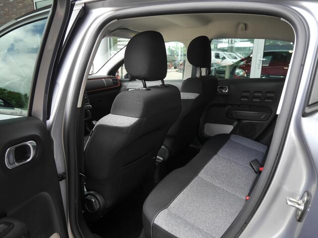 Citroen C3 1.2 PureTech C-Series | Trekhaak | Navigatie | Climate Control | Zwart dak | Lichtmetalen velgen | All Season banden | Dealer onderhouden