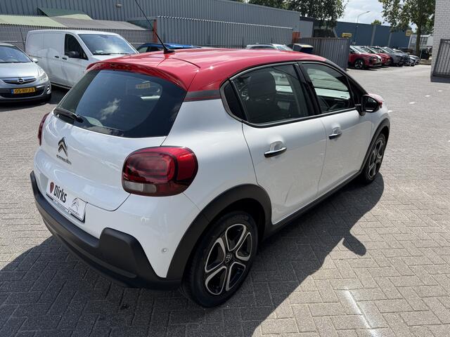 Citroen C3 82pk Shine (Camera - Keyless Entry - Dodehoek detectie - Automatische Airco - Navigatie - Apple Carplay - DAB)