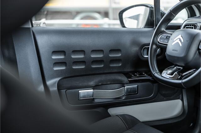 Citroen C3 1.2 PureTech | Automaat | Camera | Navigatie | CarPlay | Cruise control | Led koplampen | Airco | MF Stuur | Nieuwe APK | Goed onderhouden