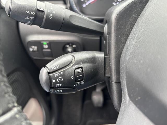 Citroen C3 1.2 PureTech S&S Shine | Dealer onderhouden! | Rijklaar geleverd incl 12 maanden BOVAG garantie! |