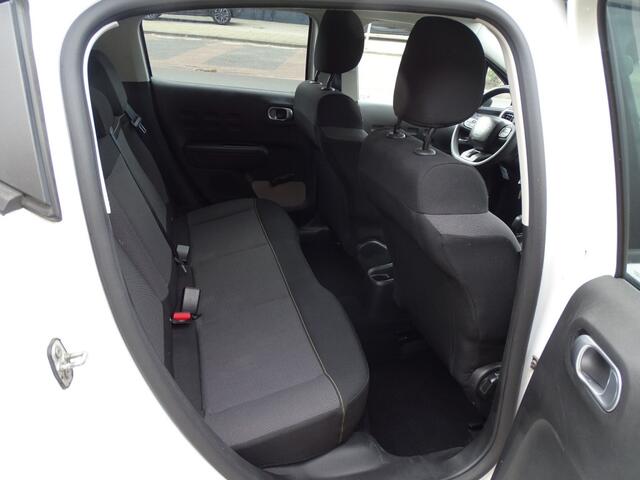 Citroen C3 1.2 PT FEEL EDITION -Navi-Clima-Cruise-Trkh-Pdc-Media