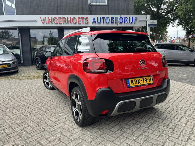 Citroen C3 Aircross 1.2 110pk S&S Shine **mooie uitvoering in helder rood**
