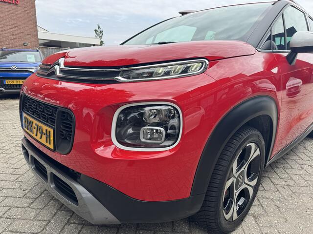 Citroen C3 Aircross 1.2 110pk S&S Shine **mooie uitvoering in helder rood**