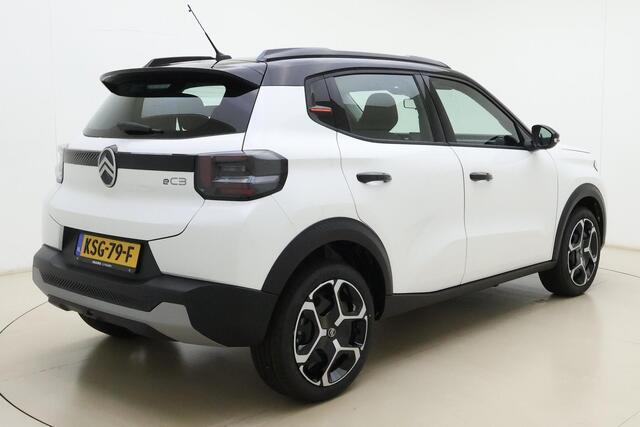 Citroen C3 Ë-C3 Plus 113pk Comfort Range 44 kWh | DEMO | 8 Jaar garantie | Carplay | Zwart dak | DAB Radio | Cruise control | Dakrails