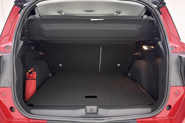 Citroen C3 Ë-C3 Aircross Max 113pk 44 kWh | Navigatie | 3 fasen | Climate control | Zwart dak | Dakrails | Lichtmetalen velgen | Draadloze telefoonlader