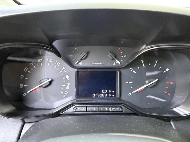Citroen C3 Aircross 1.2 PureTech Feel | Carplay | Navigatie | Airco |
