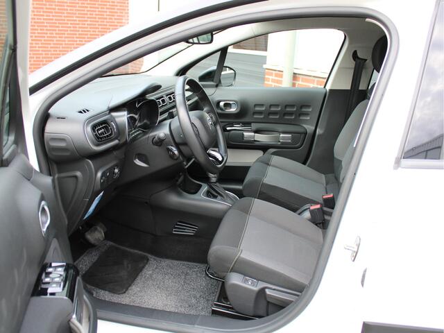 Citroen C3 1.2 PureTech 110PK S&S Business Automaat /NAVI/PDC/Keyless/Lane assist/Stoelverwarming/Apple carplay/Cruise control/NAP! 1e eig! Dealer onderhouden!