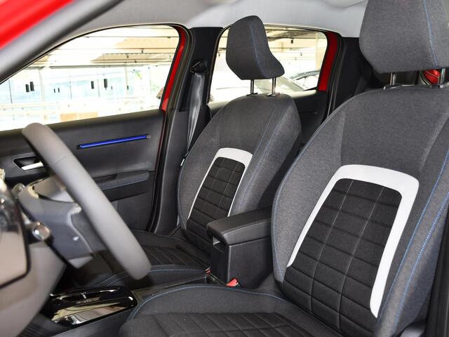 Citroen C3 1.2 Hybrid 110pk Plus Leverbaar per december