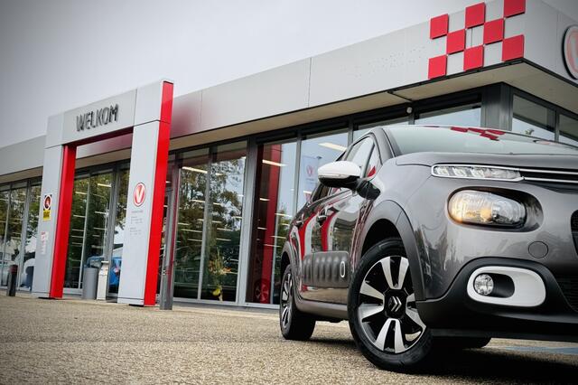 Citroen C3 1.2 Shine | CAMERA | CLIMA | CARPLAY + ANDROID