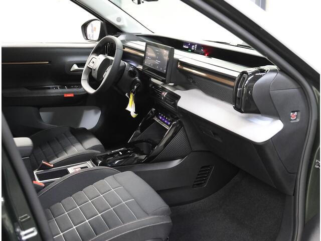 Citroen C3 Aircross 1.2 Hybrid 145pk Plus 7 zits | 8 Jaar garantie | 7 zits !! |
